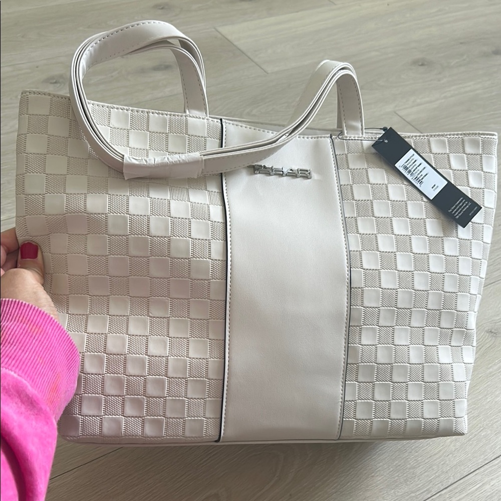 NWT Tahari Elegant Cream Tote Bag